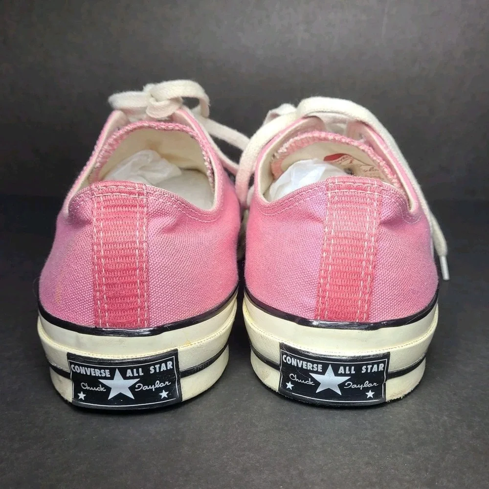 Converse Chuck Taylor All Star Pink Low Top Sneakers Men's 11.5 EUC - Picture 4 of 9